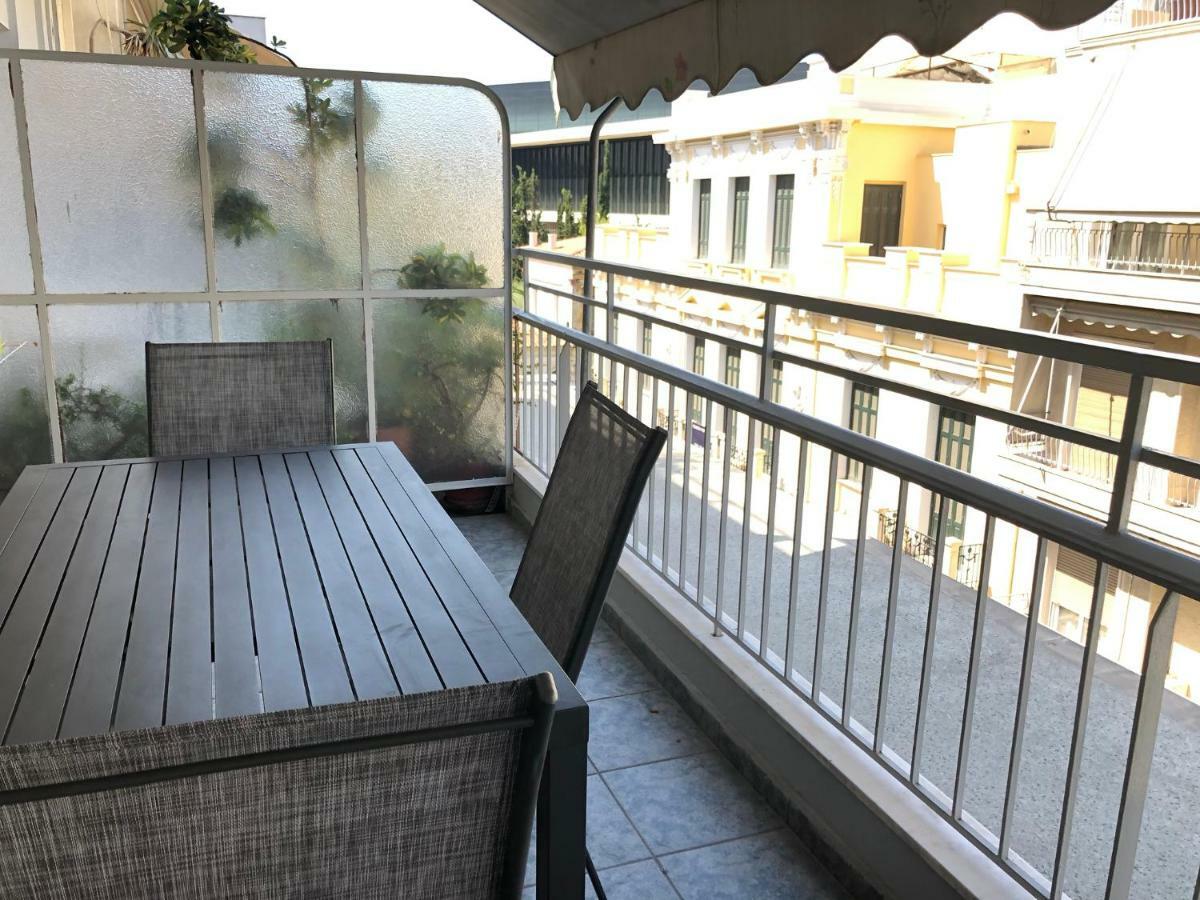 Oliver Suites Athen Exterior foto